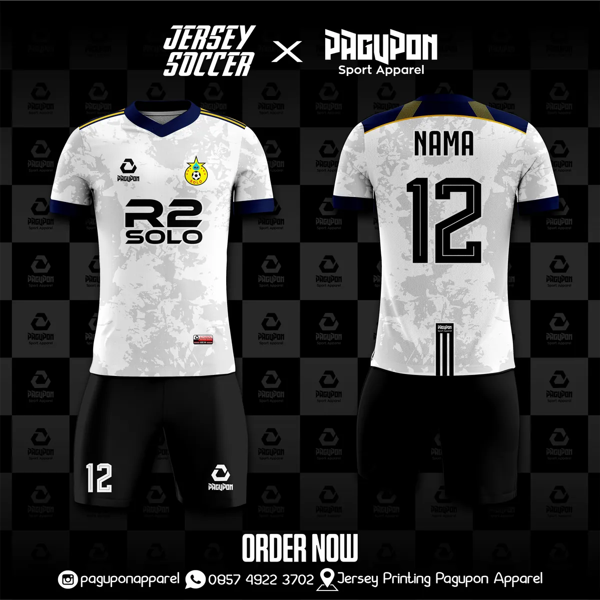 Jersey sepak bola custom R2 Solo Biru Muda, warna biru muda biru, kerah V-Neck, tampak depan dan belakang, varian 3